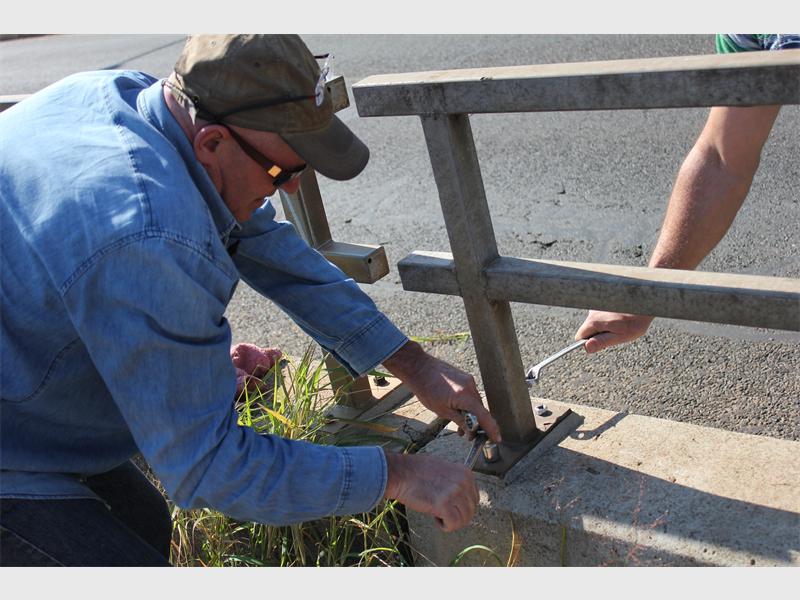 Mending fences Northcliff Melville Times